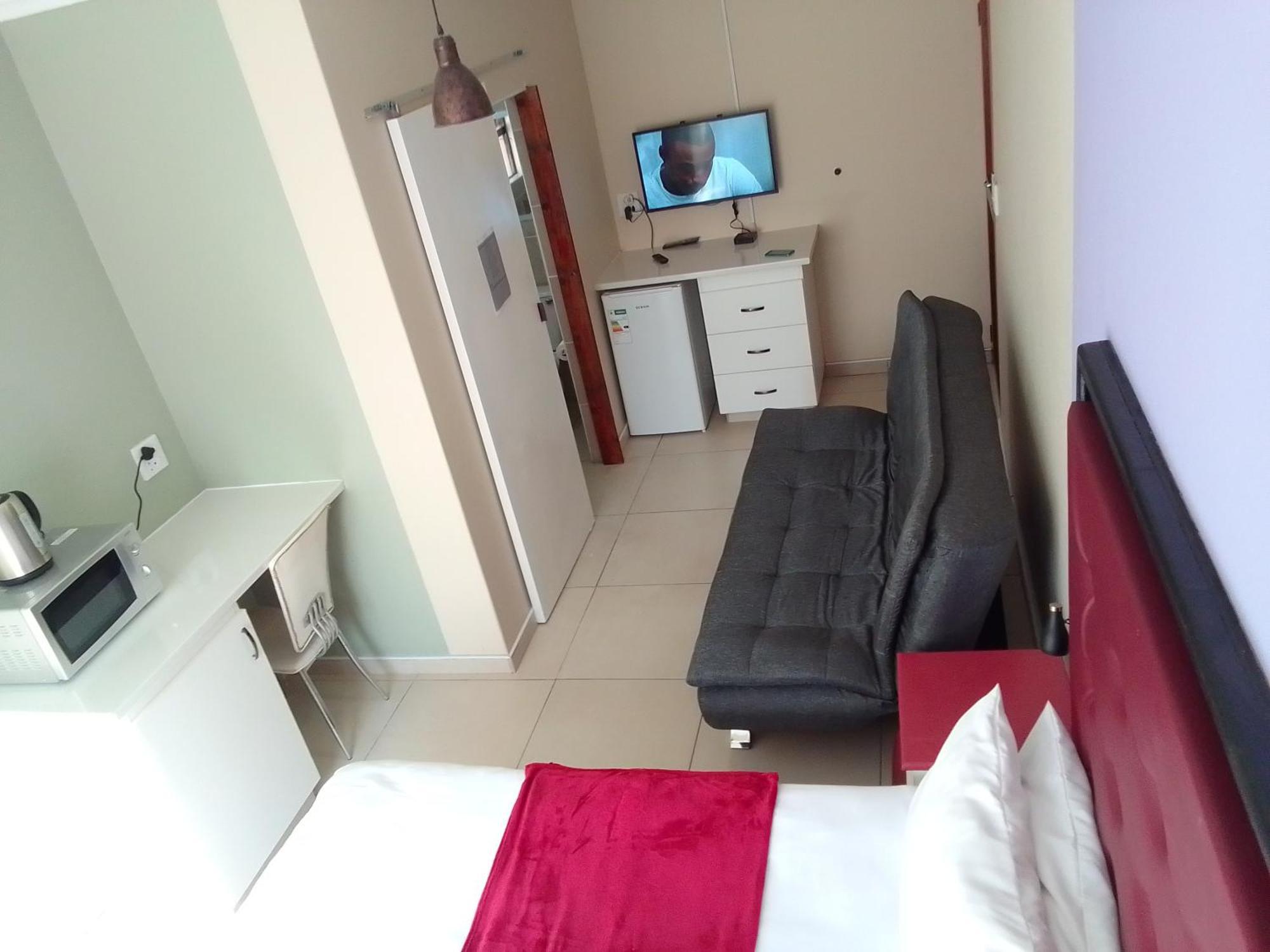 Emampingeni Lodge Bizana 외부 사진